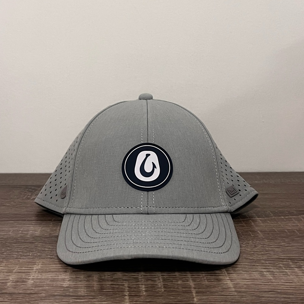 Melin x Olukai A game hat grey NWT